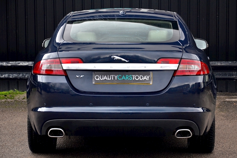 Jaguar XF Premium Luxury Full Service History + Reverse Cam + Keyless + High Spec Image 4