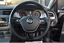 Volkswagen Golf 2.0 TDI DSG Panoramic Roof + 1 Former Keeper + Full VW Main Dealer History - Thumb 22