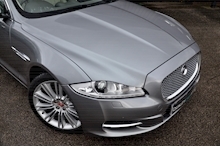 Jaguar XJ Portfolio High Specification + Exceptional Condition - Thumb 11