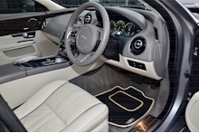 Jaguar XJ Portfolio High Specification + Exceptional Condition - Thumb 6