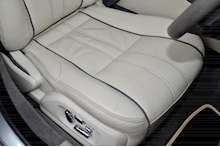 Jaguar XJ Portfolio High Specification + Exceptional Condition - Thumb 23