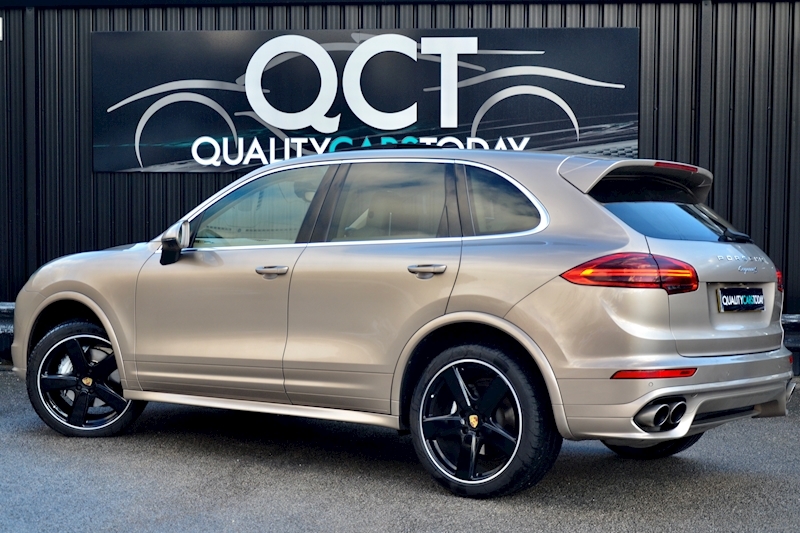 Porsche Cayenne S Over £22k Cost Options + 420 bhp + £90k Original List Price Image 7