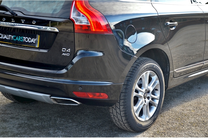 Volvo XC60 SE Lux Nav AWD + 1 Former Keeper + Full Service History Image 12
