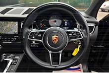 Porsche Macan S 1 Lady Owner + Full Porsche Main Dealer History - Thumb 27