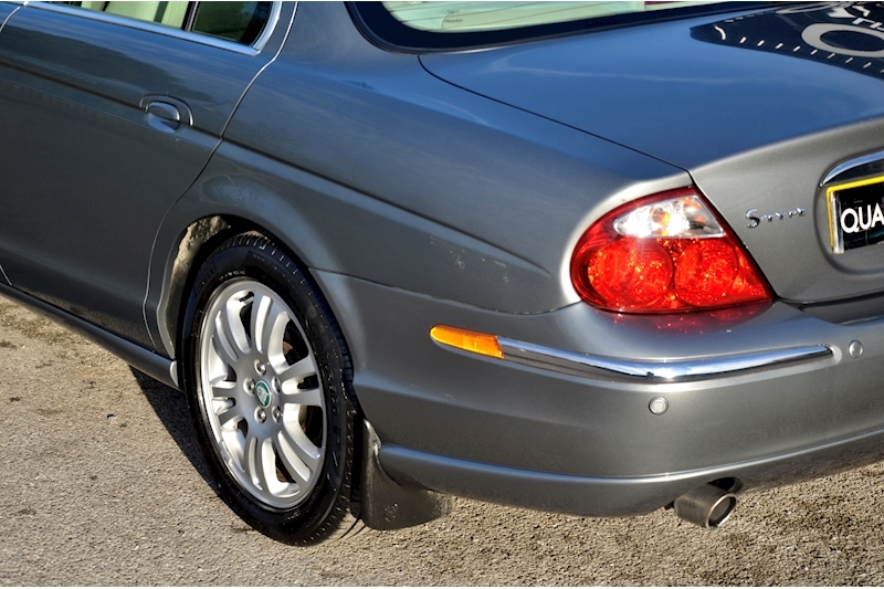 Jaguar S-Type SE 2.5 V6 Automatic + Just 44k Miles + Outstanding Throughout Image 37