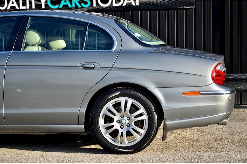 Jaguar S-Type SE 2.5 V6 Automatic + Just 44k Miles + Outstanding Throughout Image 36