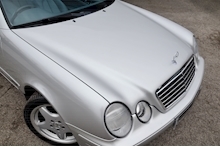 Mercedes-Benz CLK 320 Avantgarde Just 31k Miles + Genuine AMG Wheels + Truly Outstanding Condition - Thumb 10