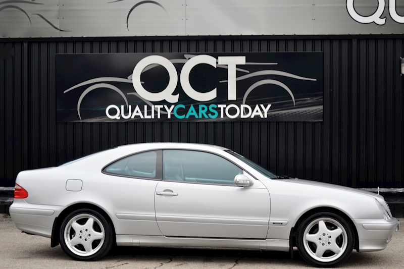 Mercedes-Benz CLK 320 Avantgarde Just 31k Miles + Genuine AMG Wheels + Truly Outstanding Condition Image 5