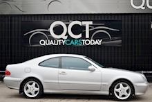 Mercedes-Benz CLK 320 Avantgarde Just 31k Miles + Genuine AMG Wheels + Truly Outstanding Condition - Thumb 5