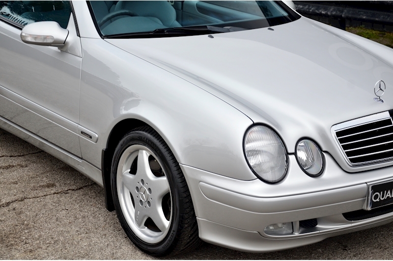 Mercedes-Benz CLK 320 Avantgarde Just 31k Miles + Genuine AMG Wheels + Truly Outstanding Condition Image 17