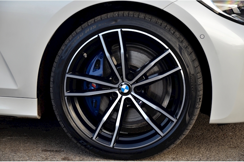 BMW 330e M Sport Pro Touring M Sport Pro + Tech Pack + Comfort Pack + Vat Qualifying Image 14