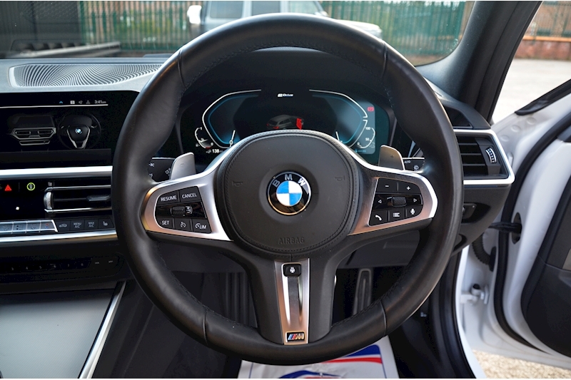 BMW 330e M Sport Pro Touring M Sport Pro + Tech Pack + Comfort Pack + Vat Qualifying Image 21