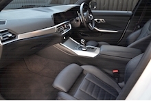 BMW 330e M Sport Pro Touring M Sport Pro + Tech Pack + Comfort Pack + Vat Qualifying - Thumb 2