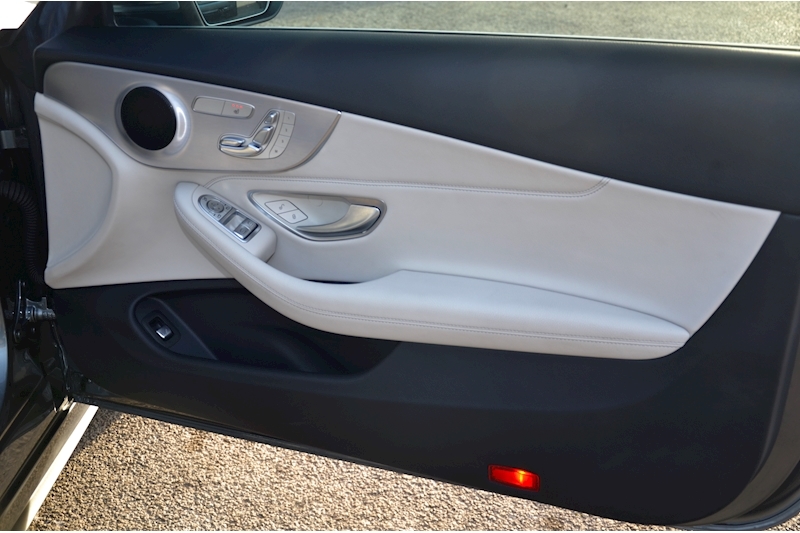 Mercedes-Benz C250d AMG Line Premium Panoramic Roof + Airmatic Dynamic Handling Pack + Reverse Cam Image 17