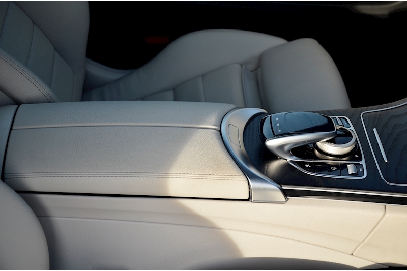 Mercedes-Benz C250d AMG Line Premium Panoramic Roof + Airmatic Dynamic Handling Pack + Reverse Cam Image 42
