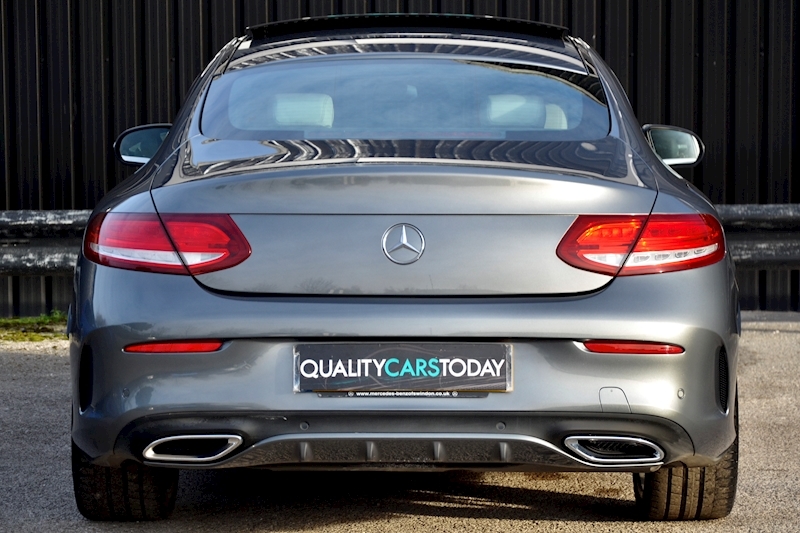 Mercedes-Benz C250d AMG Line Premium Panoramic Roof + Airmatic Dynamic Handling Pack + Reverse Cam Image 4