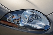 Jaguar XKR 4.2 V8 Supercharged + Full Jaguar Main Dealer History + Outstanding Condition - Thumb 10