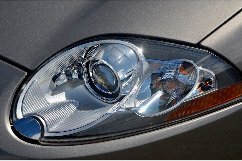 Jaguar XKR 4.2 V8 Supercharged + Full Jaguar Main Dealer History + Outstanding Condition Image 11
