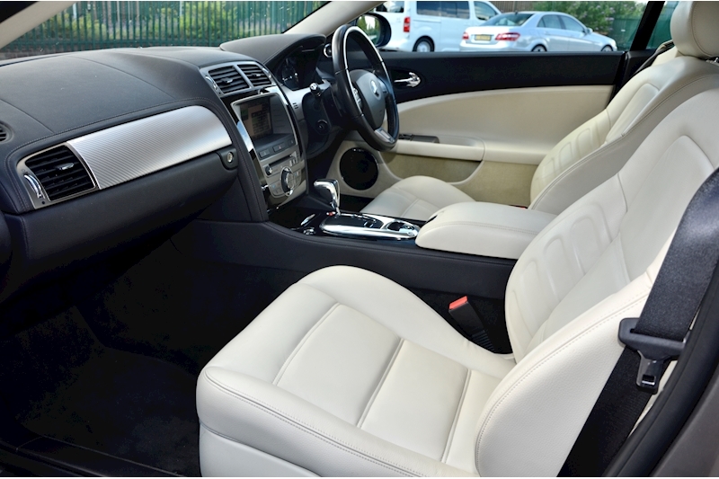 Jaguar XKR 4.2 V8 Supercharged + Full Jaguar Main Dealer History + Outstanding Condition Image 2