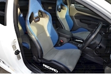 Ford Focus 2.5 RS Hatchback 3dr Petrol Manual (225 g/km, 301 bhp) - Thumb 7