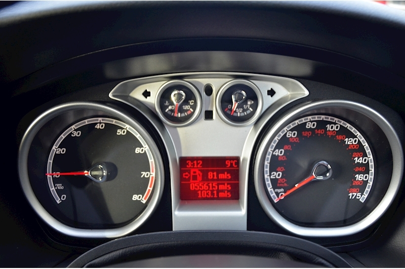 Ford Focus 2.5 RS Hatchback 3dr Petrol Manual (225 g/km, 301 bhp) Image 20