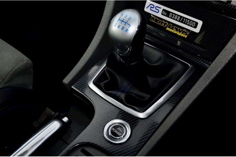 Ford Focus 2.5 RS Hatchback 3dr Petrol Manual (225 g/km, 301 bhp) Image 22