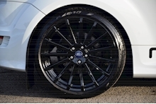 Ford Focus 2.5 RS Hatchback 3dr Petrol Manual (225 g/km, 301 bhp) - Thumb 23