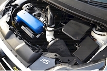 Ford Focus 2.5 RS Hatchback 3dr Petrol Manual (225 g/km, 301 bhp) - Thumb 42