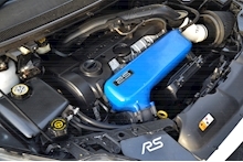 Ford Focus 2.5 RS Hatchback 3dr Petrol Manual (225 g/km, 301 bhp) - Thumb 41