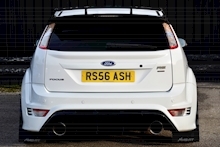 Ford Focus 2.5 RS Hatchback 3dr Petrol Manual (225 g/km, 301 bhp) - Thumb 4