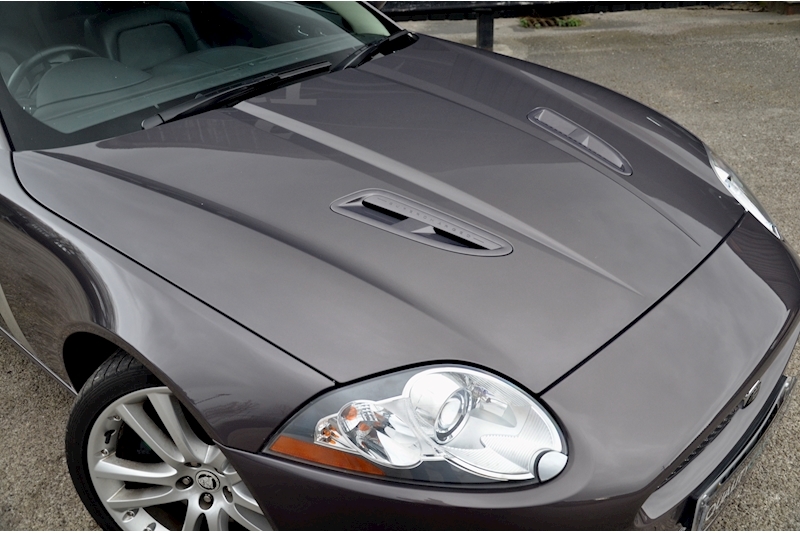 Jaguar XKR Pearl Grey + Contemporary Interior + 11 Services Image 10