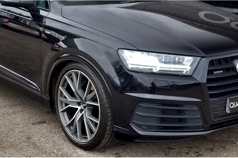 Audi Q7 3.0 TDI V6 Black Edition SUV 5dr Diesel Tiptronic quattro Euro 6 (s/s) (272 ps) Image 16