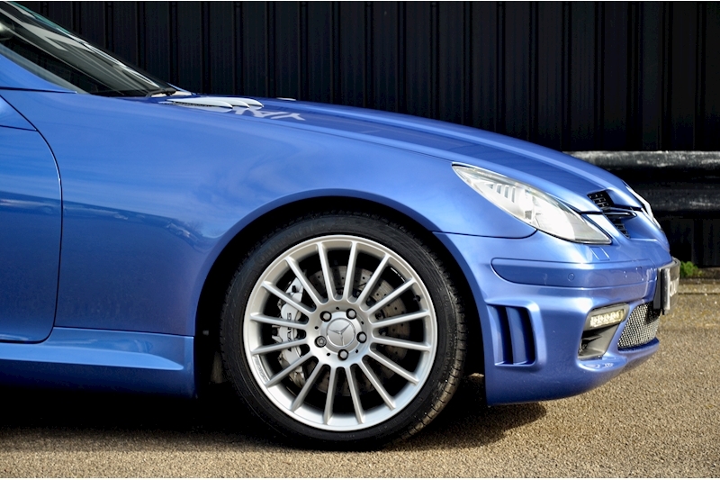 Mercedes-Benz SLK 55 AMG Designo Colour + High Spec + Exceptional Condition Image 14