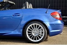 Mercedes-Benz SLK 55 AMG Designo Colour + High Spec + Exceptional Condition - Thumb 22