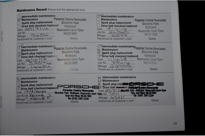 Porsche Boxster 3.4 S Manual + Full Porsche Dealer History Image 8