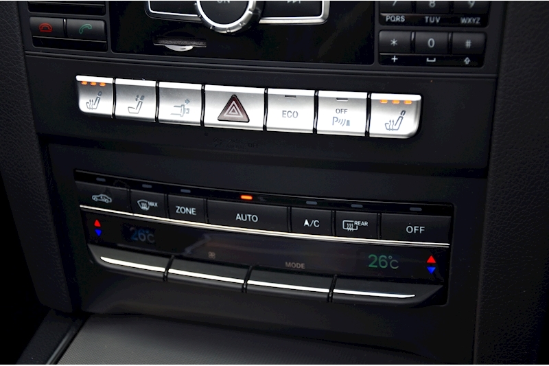 Mercedes-Benz E220 CDI Convertible Full Service History + COMAND DVD + Heated Seats Image 20