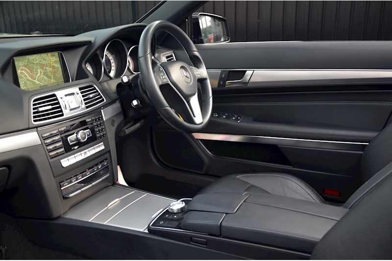 Mercedes-Benz E220 CDI Convertible Full Service History + COMAND DVD + Heated Seats Image 7