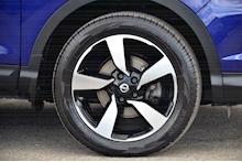 Nissan Qashqai N-Connecta 1.6 dci + Xtronic Auto + Panoramic Rood - Thumb 33