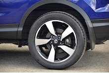 Nissan Qashqai N-Connecta 1.6 dci + Xtronic Auto + Panoramic Rood - Thumb 34
