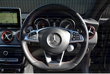 Mercedes-Benz CLA 250 AMG Sport 1 Former Keeper + Panoramic Roof + Just Serviced by MB - Thumb 21