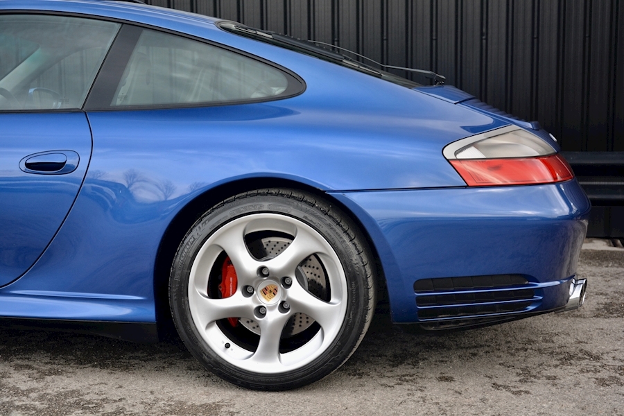 Porsche 911 C4S 911 C4S 3.6 Coupe Petrol Image 29
