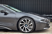 BMW i8 Full BMW Main Dealer History + Exceptional Spec and Condition - Thumb 21