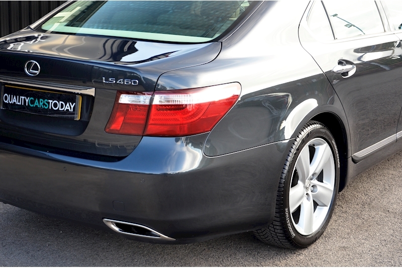 Lexus LS 460 SE-L Huge Spec + Rear Entertainment + Previously Supplied by Ourselves Image 12