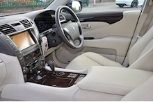 Lexus LS 460 SE-L Huge Spec + Rear Entertainment + Previously Supplied by Ourselves - Thumb 10