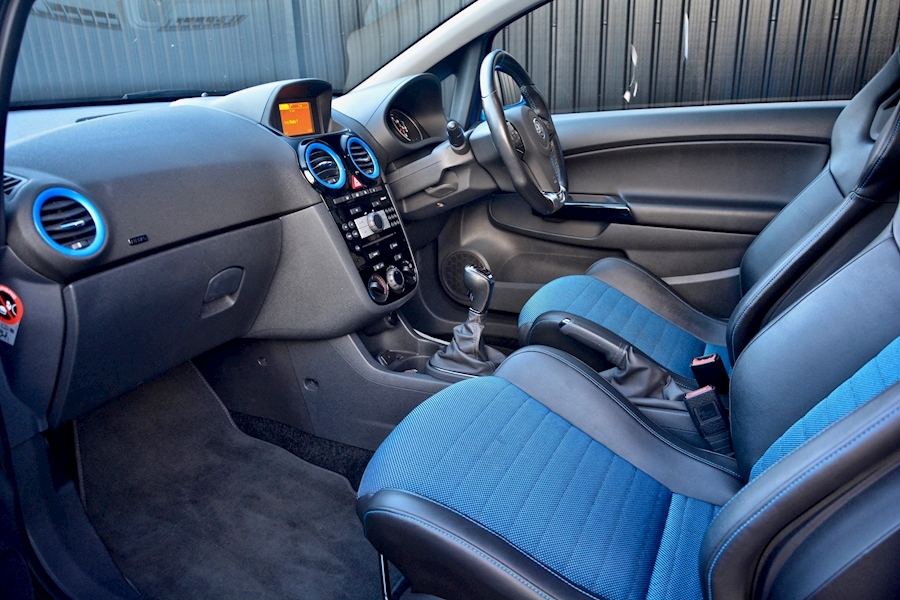 Vauxhall Corsa VXR Blue Edition Full Vauxhall Main Dealer History Image 2