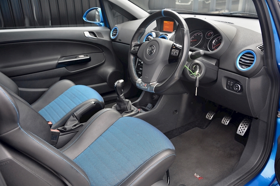 Vauxhall Corsa VXR Blue Edition Full Vauxhall Main Dealer History Image 6