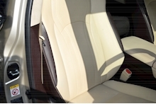 Lexus RX 450h 3.5 V6 Luxury SUV 5dr Petrol Hybrid CVT 4WD Euro 6 (s/s) (313 ps) - Thumb 17