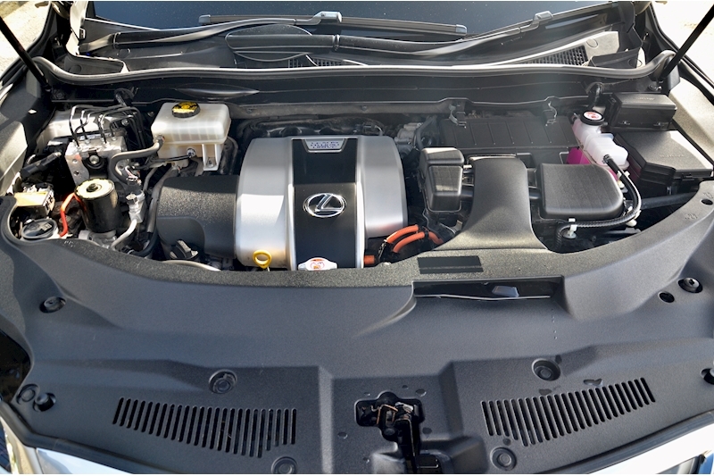 Lexus RX 450h 3.5 V6 Luxury SUV 5dr Petrol Hybrid CVT 4WD Euro 6 (s/s) (313 ps) Image 27