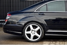 Mercedes-Benz S320 CDI AMG Bodystyling + AMG Wheels + Sunroof + Just Serviced by MB - Thumb 15