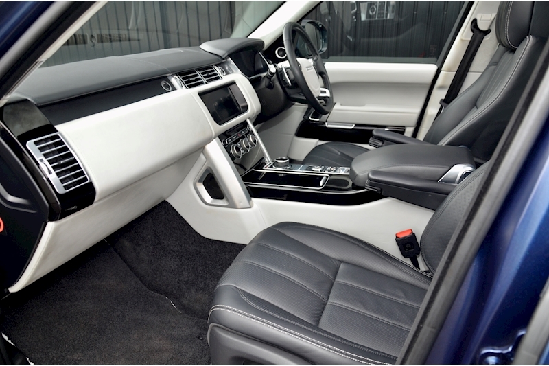 Land Rover Range Rover SDV8 Autobiography SVO Paintwork + Huge / Special Specification Image 2